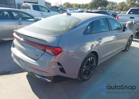 2022 Kia K5 Gt-Line z USA, uszkodzony, nr VIN 5XXG64J21NG089748